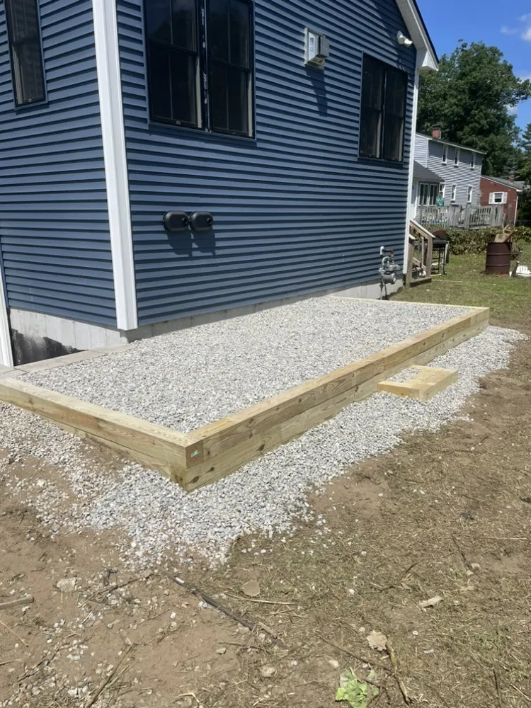 Custom lawn mowing service in Billerica, MA by WM Earth Works