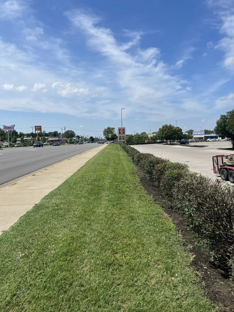 Reliable lawn care service near you across Columbus, IN - WM Koons Mowing & Landscaping