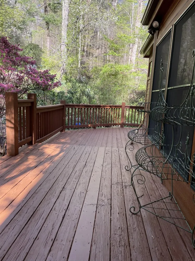 Custom lawn care service for beautiful yards across Asheville, NC - WNC Home & Property Maintenance