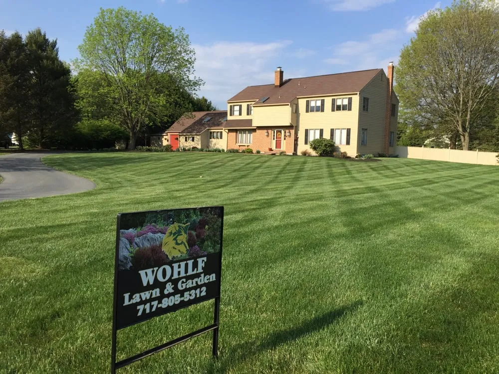 Custom lawn care service near you across Hummelstown, PA - Wohlf Lawn & Garden