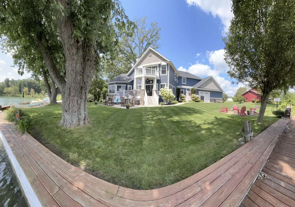 Reliable yard cleanup service in Wolcottville, IN - Wolcottville Lawn Care