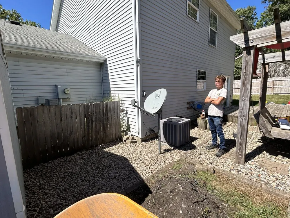 Top-rated residential landscaping in Wolcottville, IN by Wolcottville Lawn Care