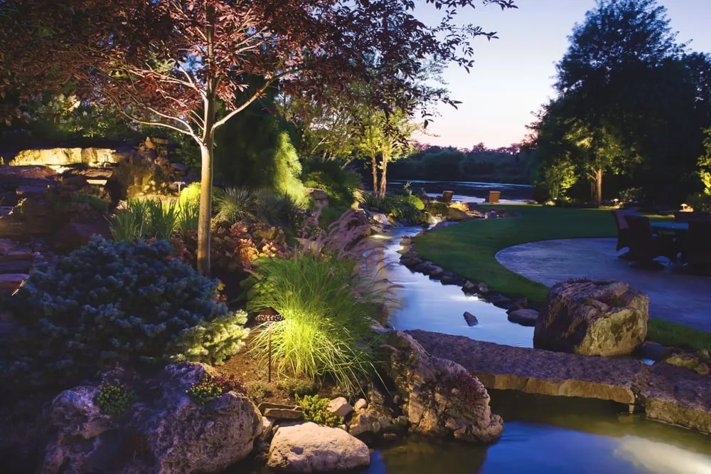 Local yard maintenance in Dayton, OH - Wolf Creek Company