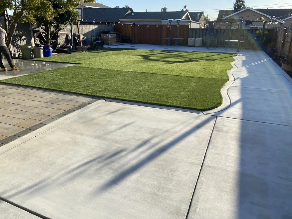 Custom yard cleanup service experts serving Cupertino, CA - Wolf Landscape Construction