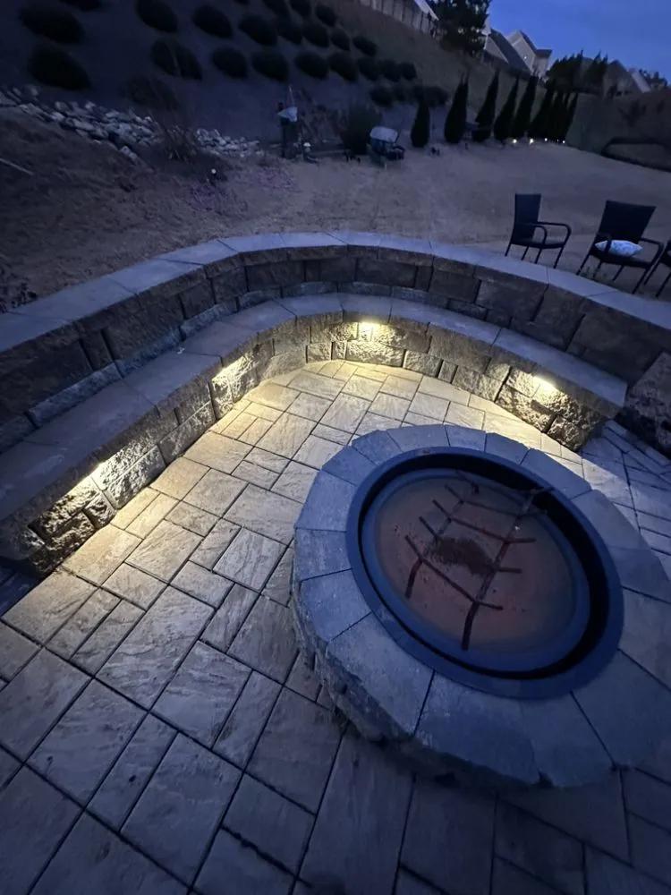 Professional outdoor landscaping experts serving Charlotte, NC - Wolf Landscaping