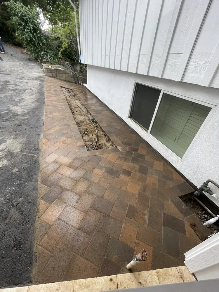 Top-rated lawn care service for beautiful yards in Anaheim, CA by Wolf Pack Masonry