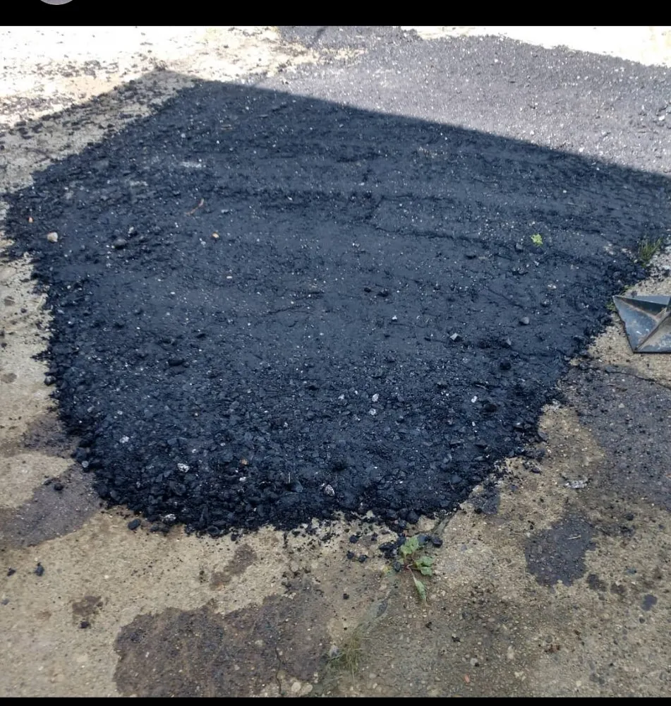 Local yard maintenance in Burlington, KY by Wolfe's landscape construction