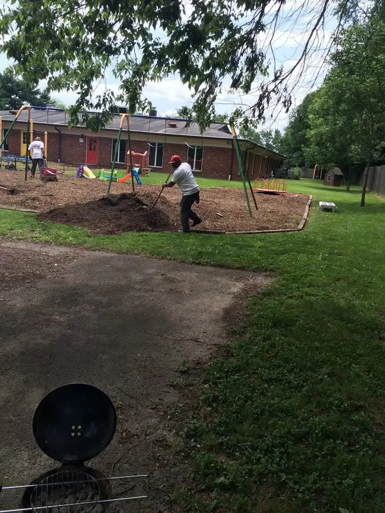 Affordable garden landscaping in Louisville, KY by Wolfie’s Lawn Care