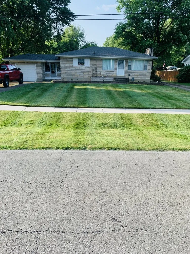 Expert yard maintenance in Louisville, KY by Wolfie’s Lawn Care