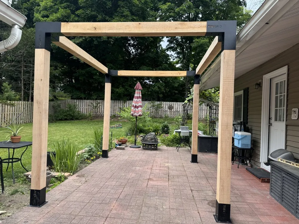 Reliable outdoor landscaping for year-round maintenance in New Windsor, NY by Wolfscapes Maintenance