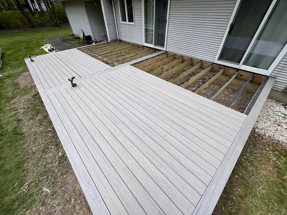 Custom landscape design experts serving New Windsor, NY - Wolfscapes Maintenance