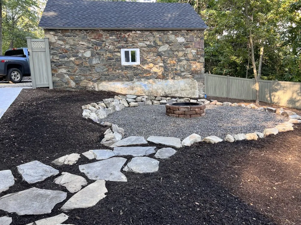 Local yard maintenance for beautiful yards across New Windsor, NY - Wolfscapes Maintenance