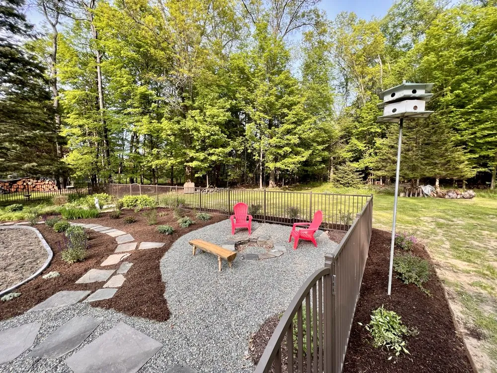 Local residential landscaping experts serving New Windsor, NY - Wolfscapes Maintenance