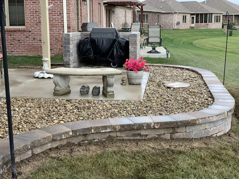 Top-rated lawn mowing service experts serving Cumberland, IN - Wonder garden