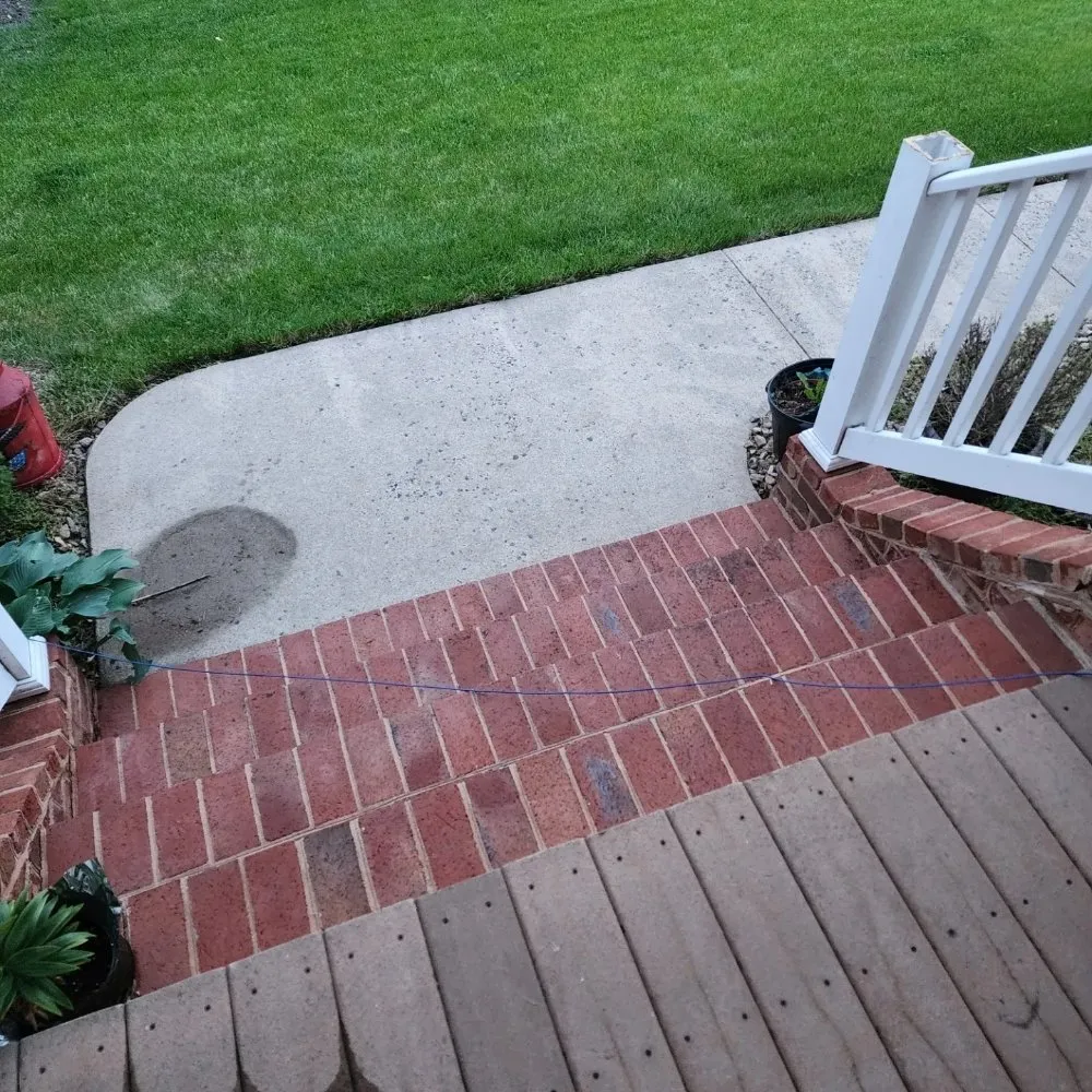 Affordable landscaping services experts serving Stafford, VA - Wonder Wash Exterior Cleaning