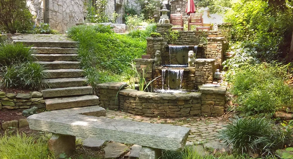 Reliable lawn care service in Atlanta, GA by Wonderfalls of Atlanta