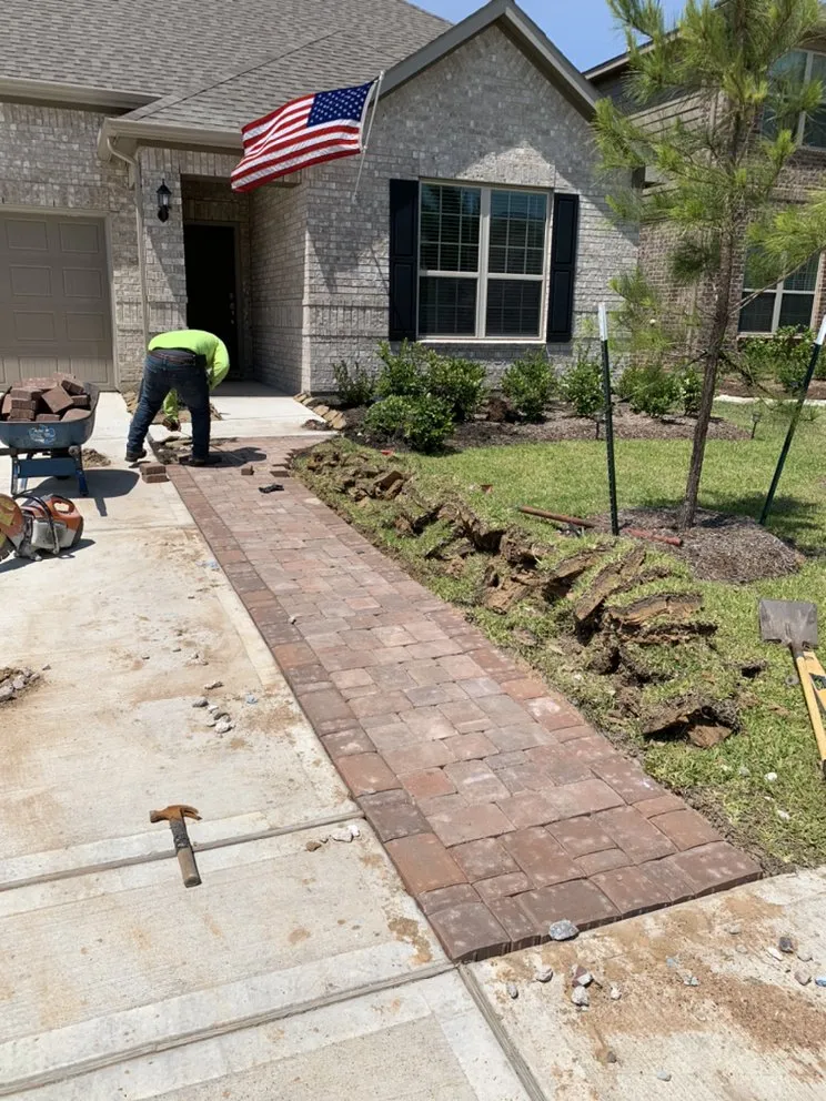 Top-rated lawn mowing service for beautiful yards in Magnolia, TX by Wonderful Gardens and Irrigation