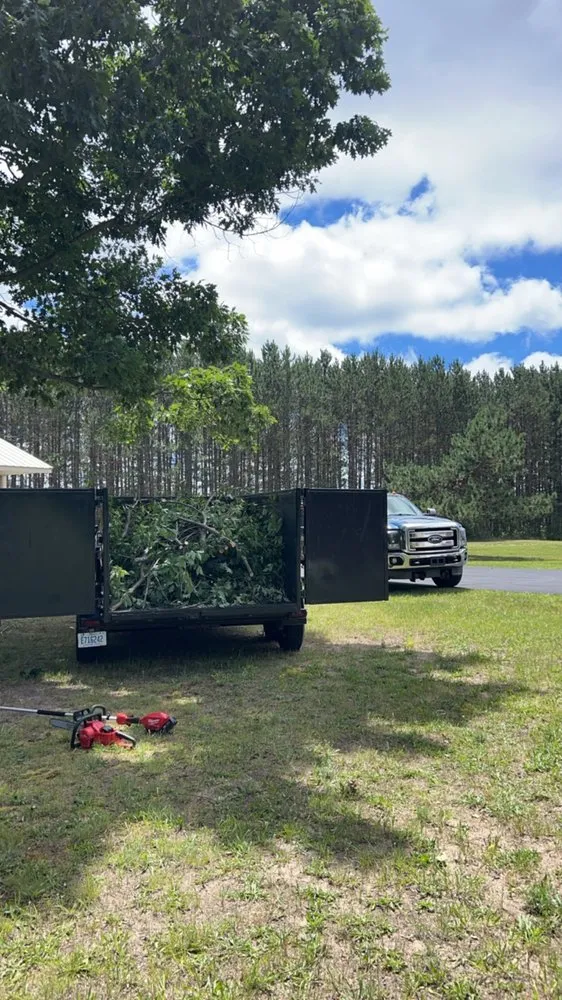 Local outdoor landscaping experts serving Maple City, MI - Wood Commander