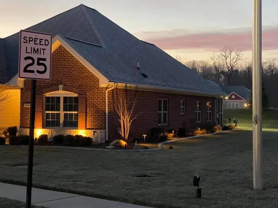 Top-rated yard maintenance experts serving Indianapolis, IN - Wood Lawn Care