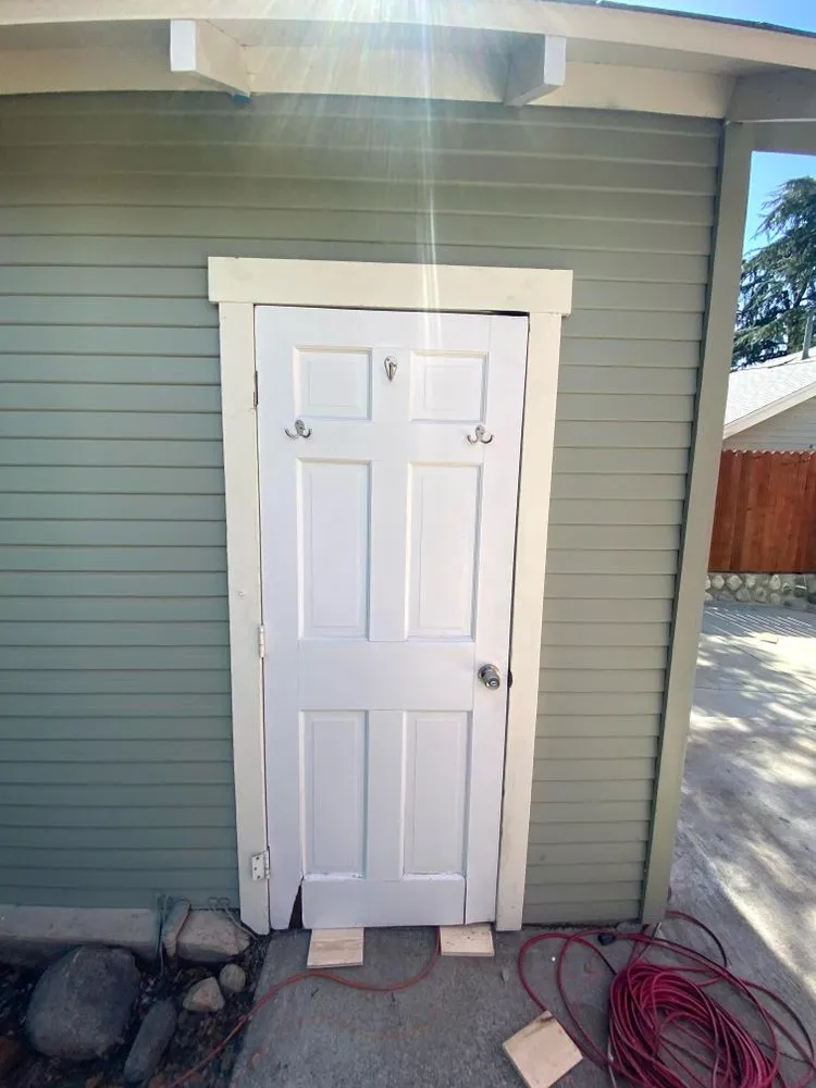 Custom yard cleanup service in Irvine, CA - Woodbridge Construction