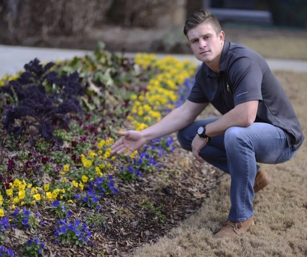 Trusted yard cleanup service for homes across Sandy Springs, GA - Woodburn Landscapes