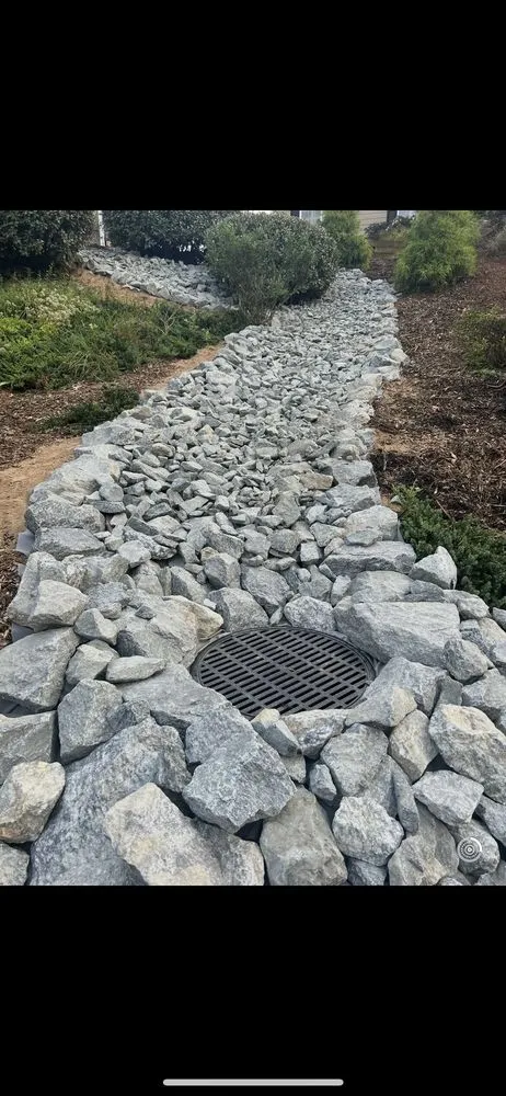 Local yard maintenance in Sandy Springs, GA - Woodburn Landscapes