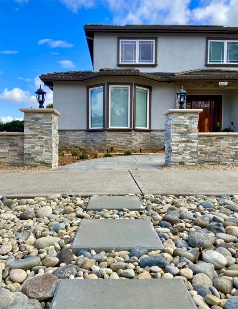 Reliable residential landscaping experts serving Fullerton, CA - Woodcrest Landscaping