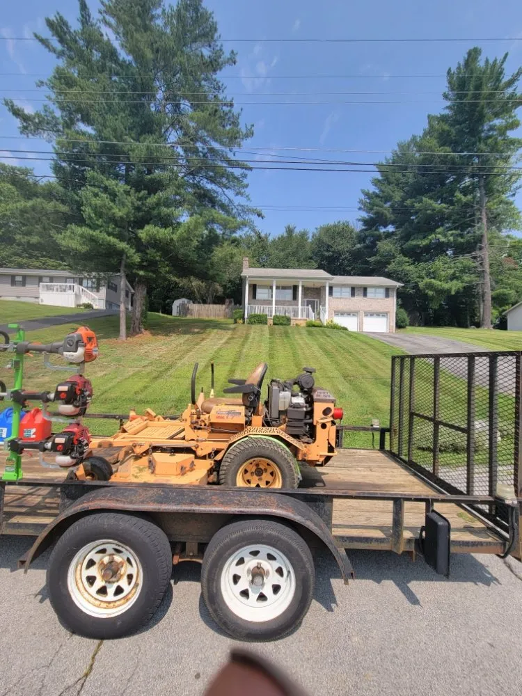 Local residential landscaping for beautiful yards in Kingsport, TN by Woodfin Lawn and Landscaping