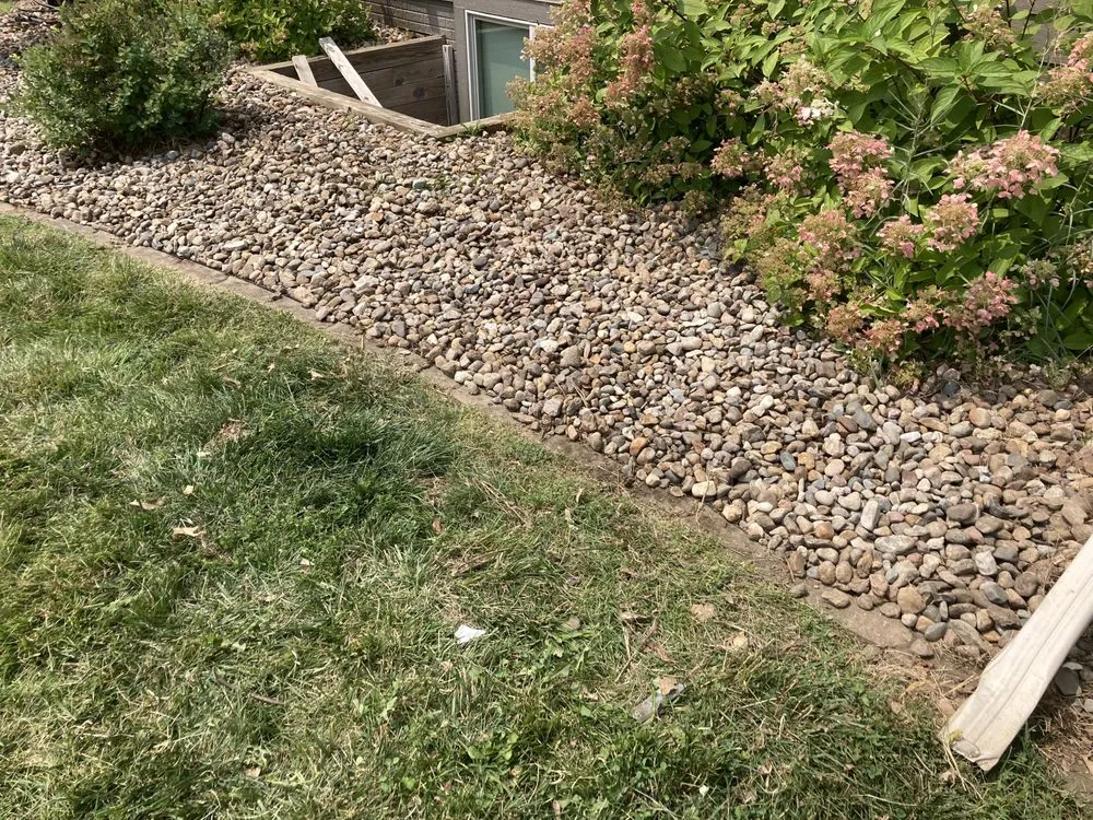 Affordable landscape installation in Waukee, IA by Woodland Skills
