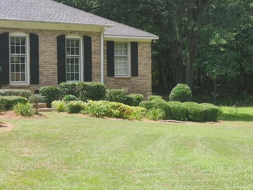 Affordable yard cleanup service in Bowman, GA by Woodlands Lawn and Garden Services