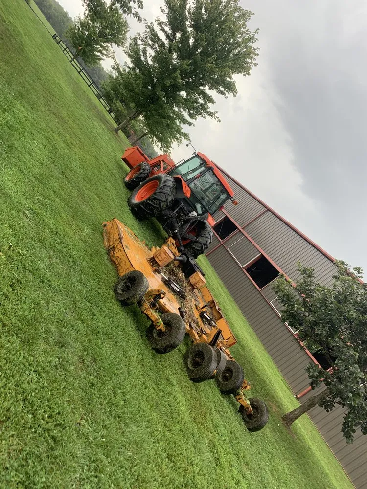 Professional garden landscaping in Lexington-Fayette, KY - Woodlawn Landscape & Design