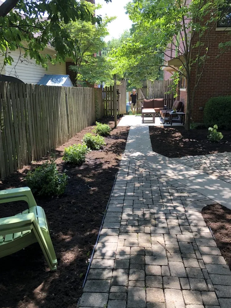Top-rated yard maintenance for outdoor upgrades across Lexington-Fayette, KY - Woodlawn Landscape & Design