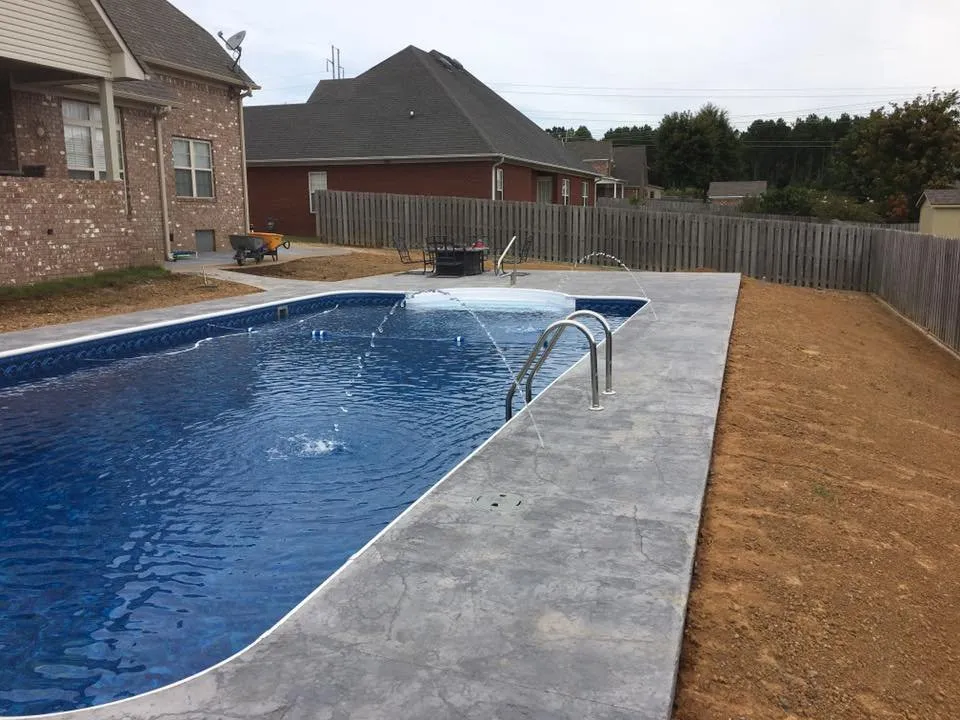 Affordable yard maintenance in Brownsville, TN by Woodlawn Lawn Care of Brownsville