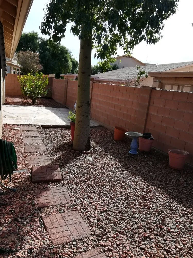 Reliable garden landscaping with custom design in Tucson, AZ by Woodpecker Landscaping