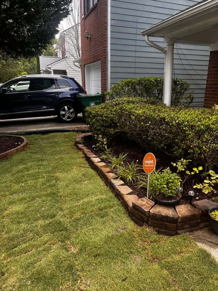 Trusted yard maintenance with custom design across Lawerenceville, GA - WoodRaven Landscape