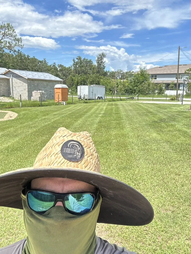 Affordable yard cleanup service experts serving Dade City, FL - Woods Home Services