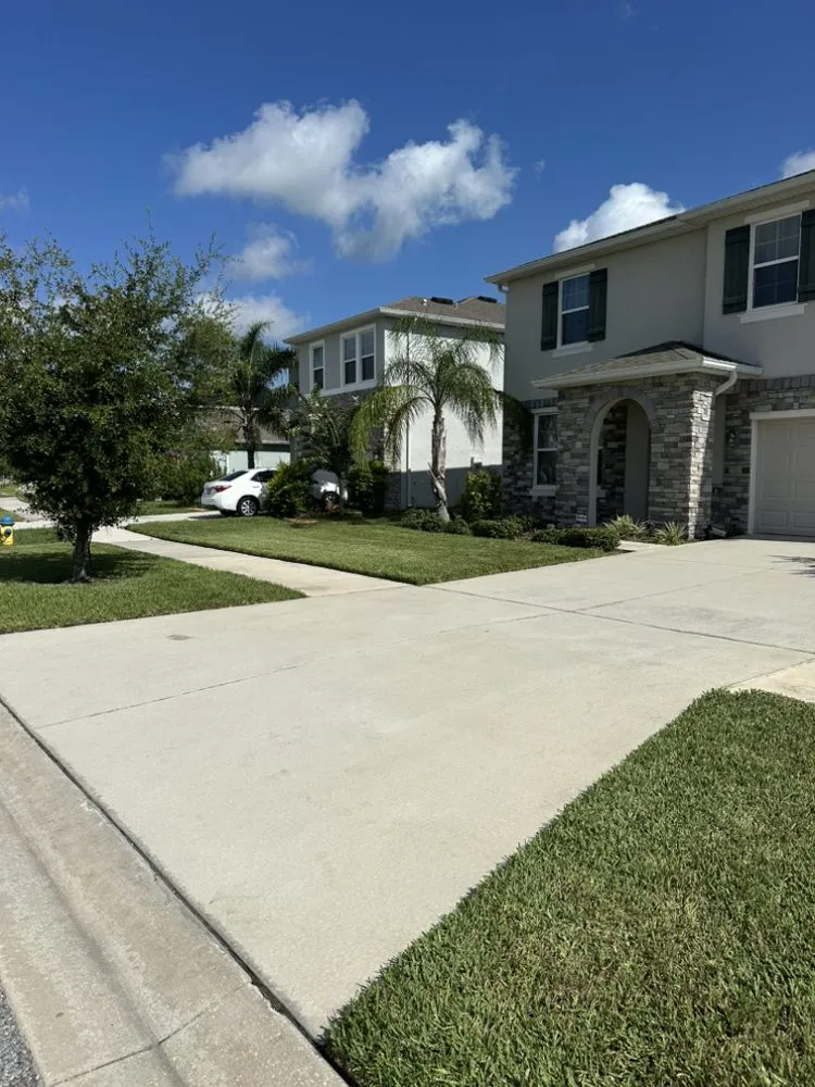 Affordable lawn care service in Dade City, FL by Woods Home Services
