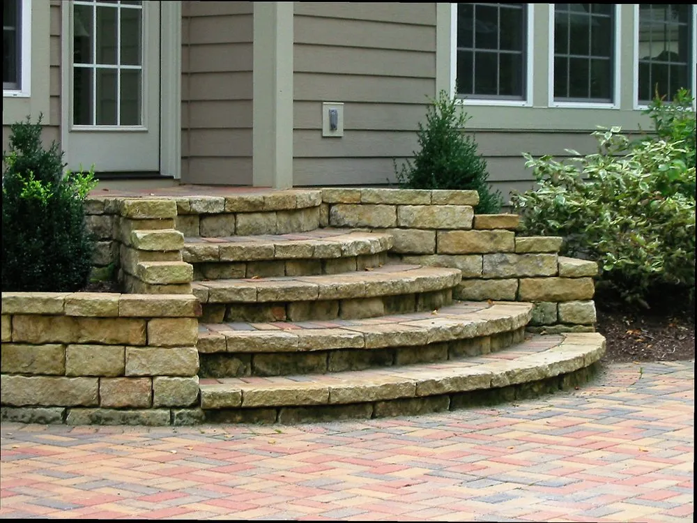 Affordable garden landscaping for residential properties in Grosse Pointe Woods, MI by Woods Home Services