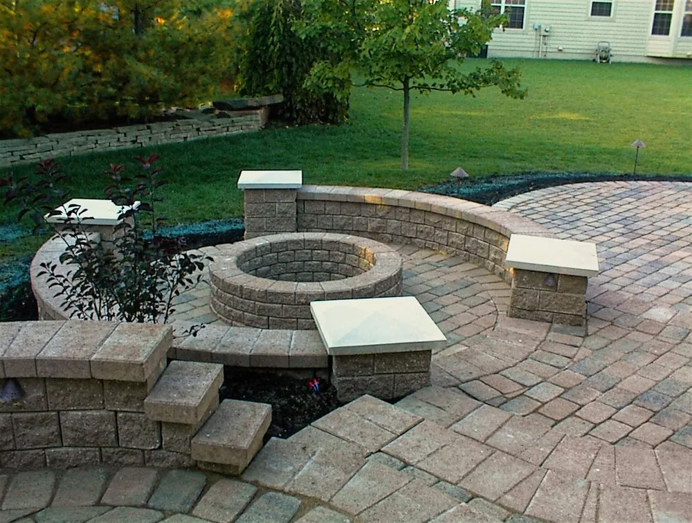 Custom residential landscaping for beautiful yards across Grosse Pointe Woods, MI - Woods Home Services