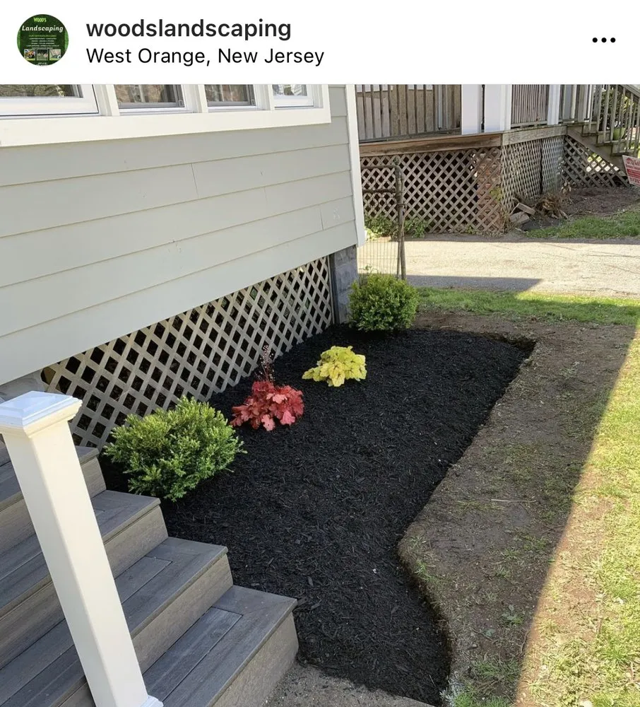Reliable yard cleanup service with custom design in Newark, NJ by Woods landscaping