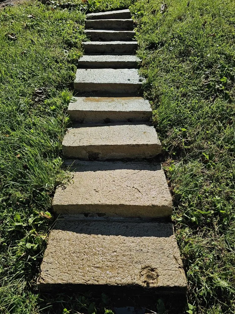 Trusted garden landscaping for year-round maintenance across Vansant, VA - Woods Lawn Services