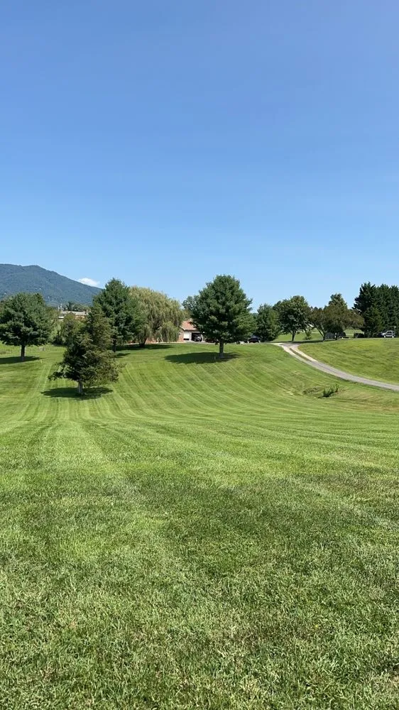 Professional landscaping services experts serving Madison Heights, VA - Woods Lawncare & Services