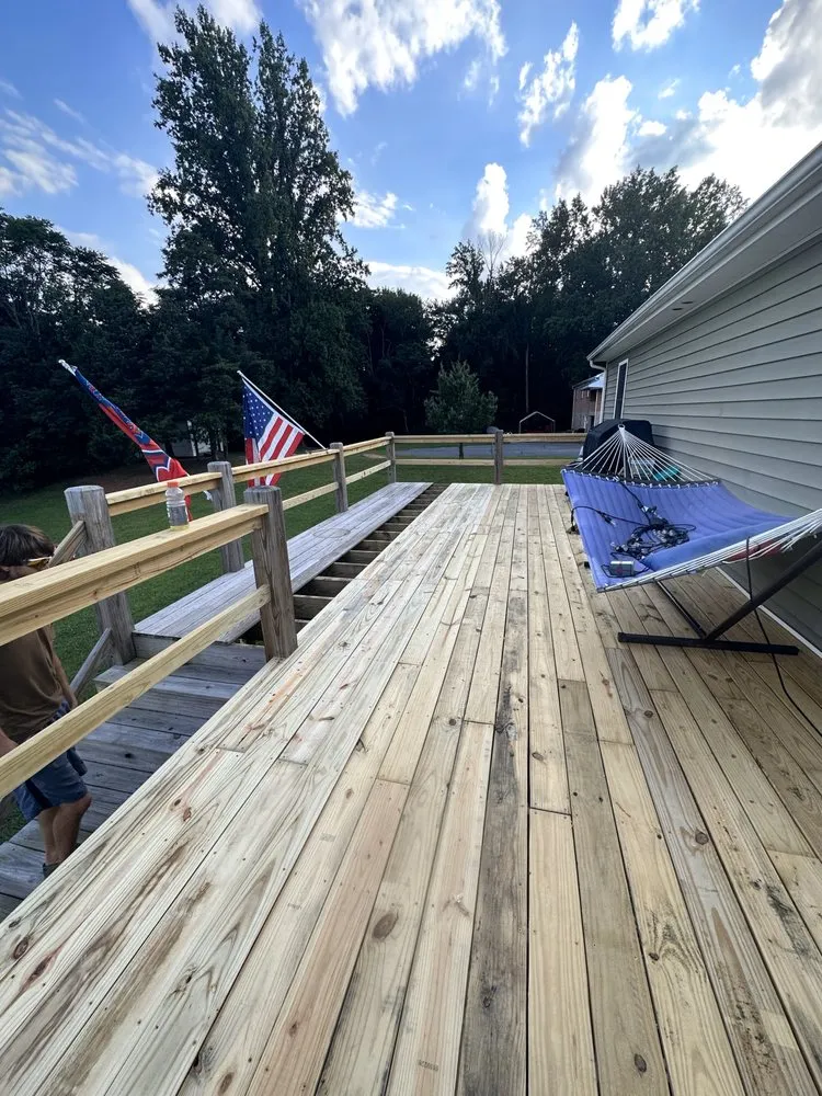 Top-rated outdoor landscaping experts serving Madison Heights, VA - Woods Lawncare & Services