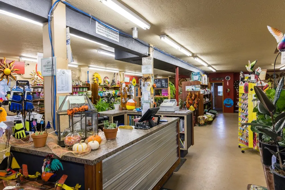 Expert yard maintenance with custom design in Richland, WA by Wood's Nursery and Garden Store