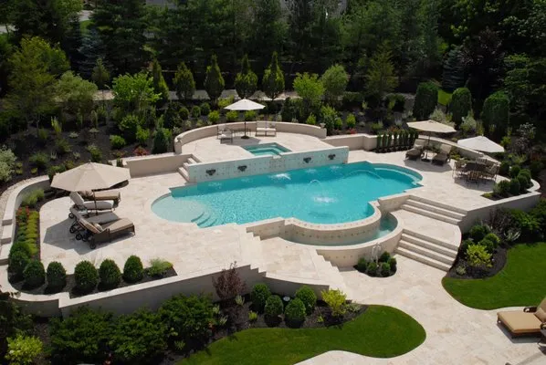 Woodside Custom Pools