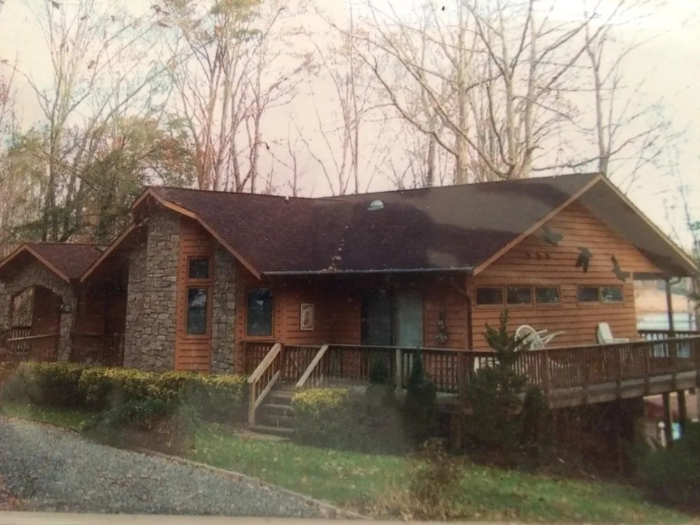 Expert landscaping services in Spotsylvania, VA by Woodson Landscaping