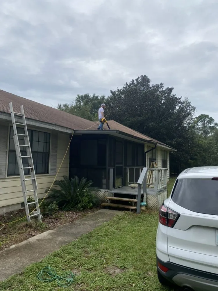 Custom yard cleanup service in Jacksonville, FL - Woodswork Maintenance