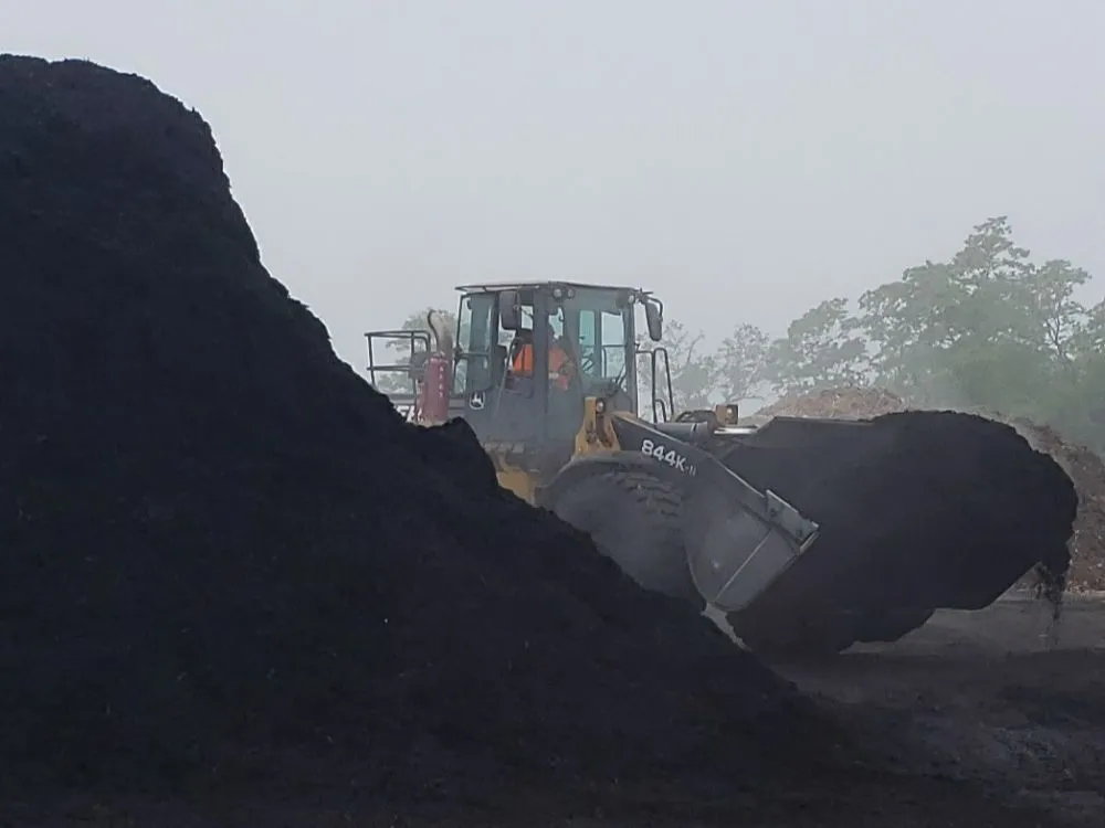 Reliable lawn mowing service in East Patchogue, NY - Woodvalley Contractors