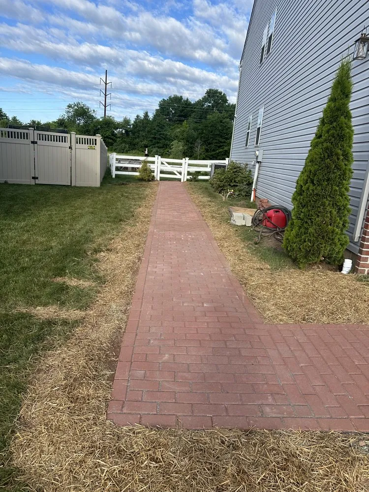Trusted outdoor landscaping with custom design across Quakertown, PA - Woody Lawn & Landscape