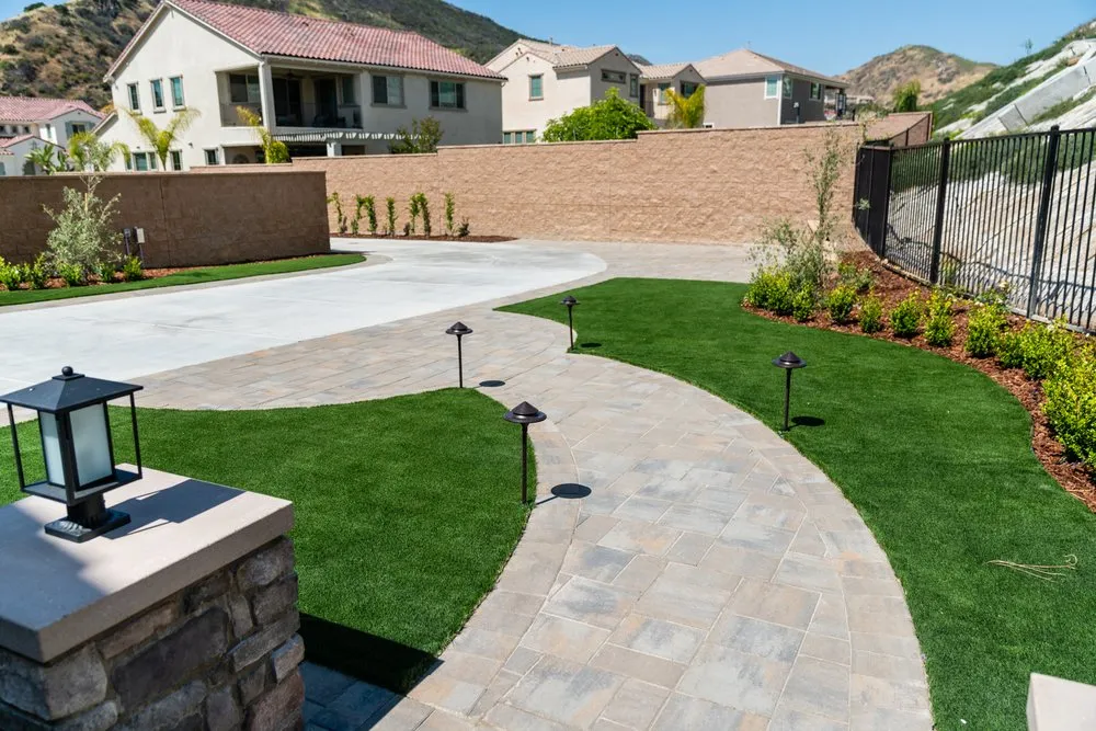 Reliable yard cleanup service in Canoga Park, CA - Woody's Landscape & Masonry